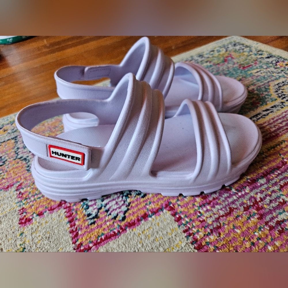 Hunter sandals